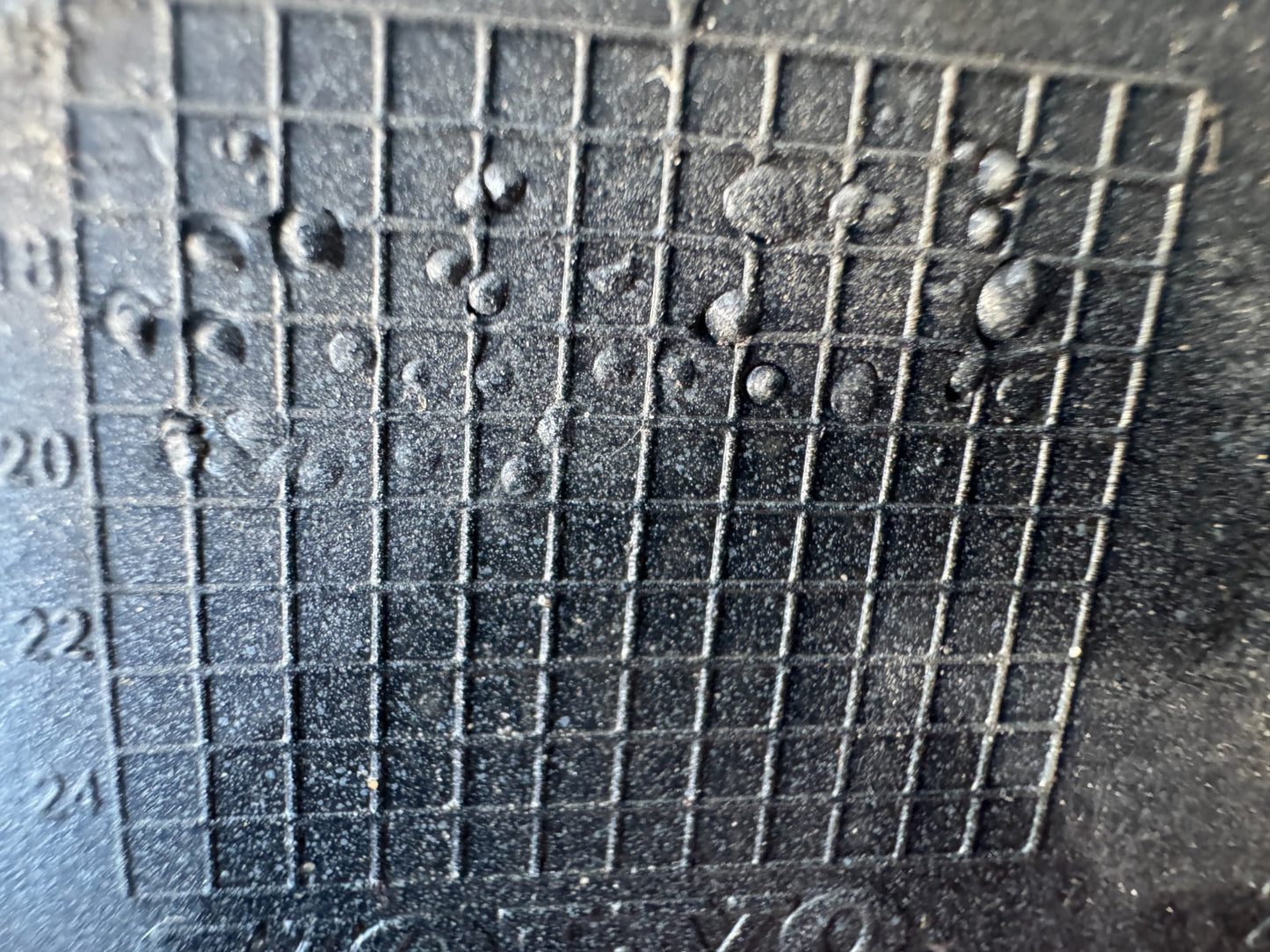 Volvo X40 2.0 B4 Front bumper Tow Eye Cover 31449346 Grey 2016-2021