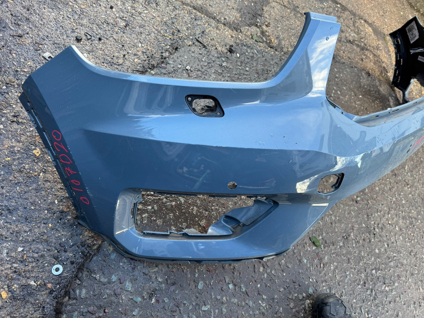 VOLVO XC40 FRONT BUMPER SUV 5 Door 2018 onwards GENUINE pn 31449359