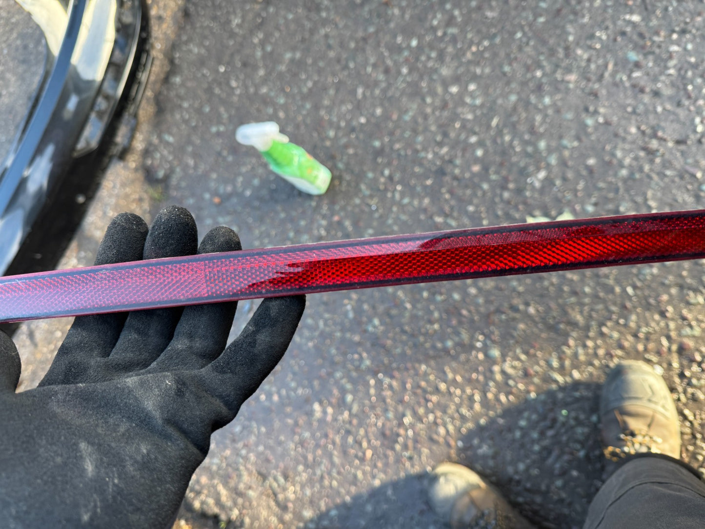 Genuine VW Tiguan R-Line 2020-24 rear bumper reflector (centre) 5NA945109