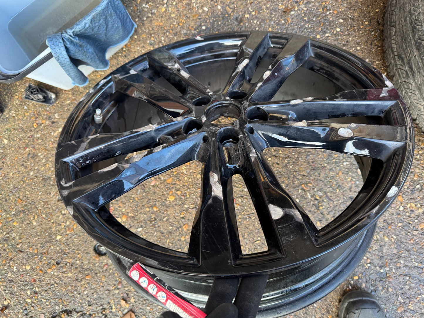 BMW I3s 431M ALLOY WHEEL 20" 6J 6888011 BADLY DEEPLY SCRATCHED