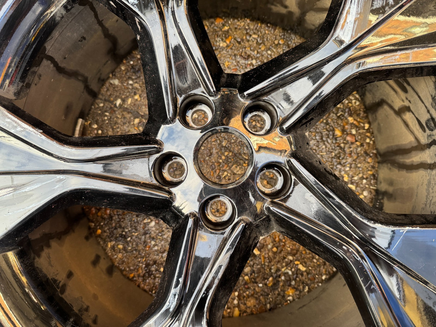 Genuine Jaguar F-Type Gloss Black Front Alloy Rim 9J x 20 MX531007CA NEED REFURB