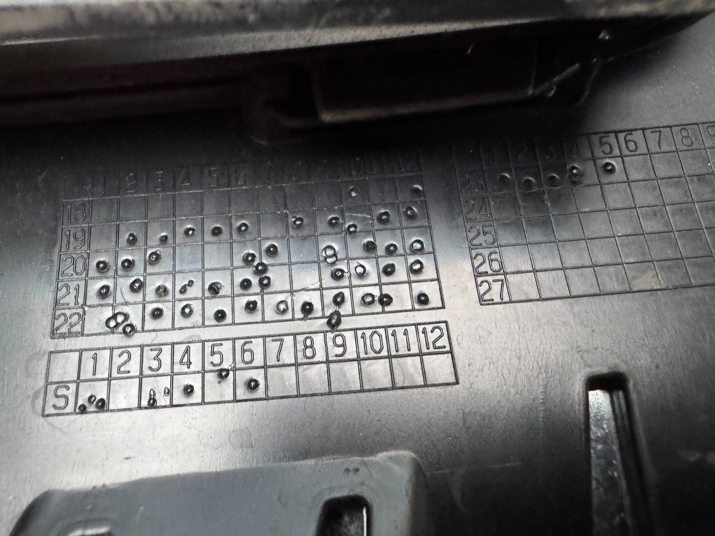 AUDI A5 S-LINE 2020-23 GENUINE RIGHT FOGLIGHT SURROUND 8W6807682T