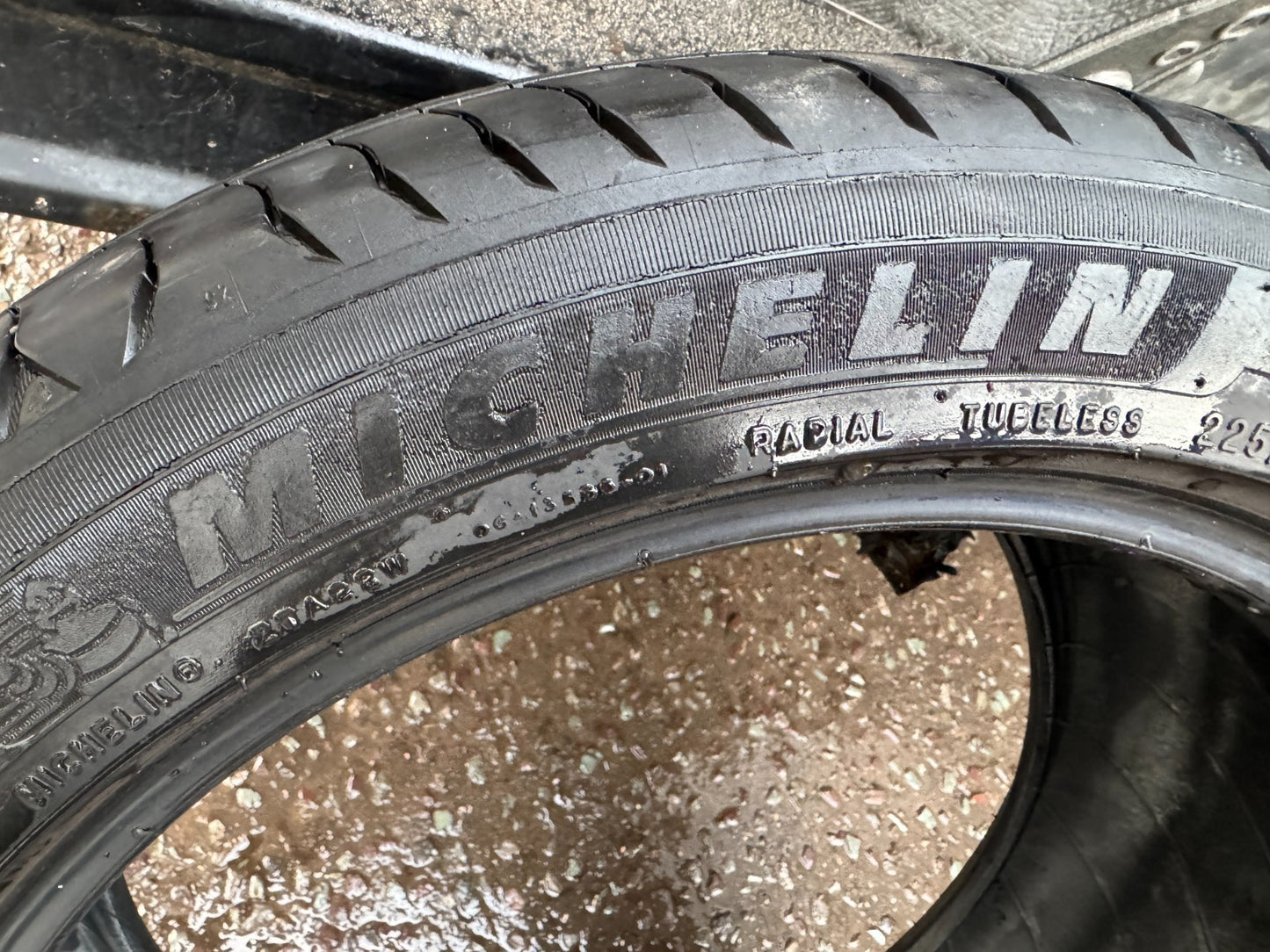 MICHELIN 225 45 17 (91W) TYRE PRIMACY4  3MM TREAD  2254517
