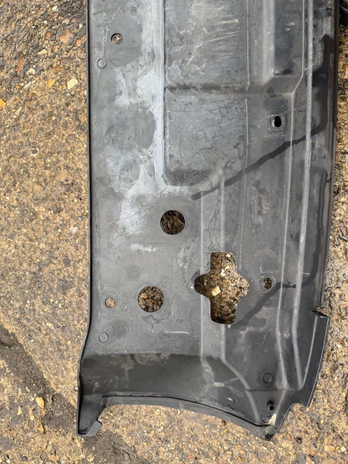 Land Rover Defender Front Bumper Upper Cover 2020 ON L8B2-8A100-A Genuine