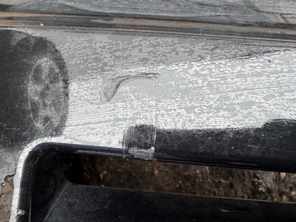 2025 Land Rover Defender front bumper upper grill L663 Genuine L8B2-17820-A