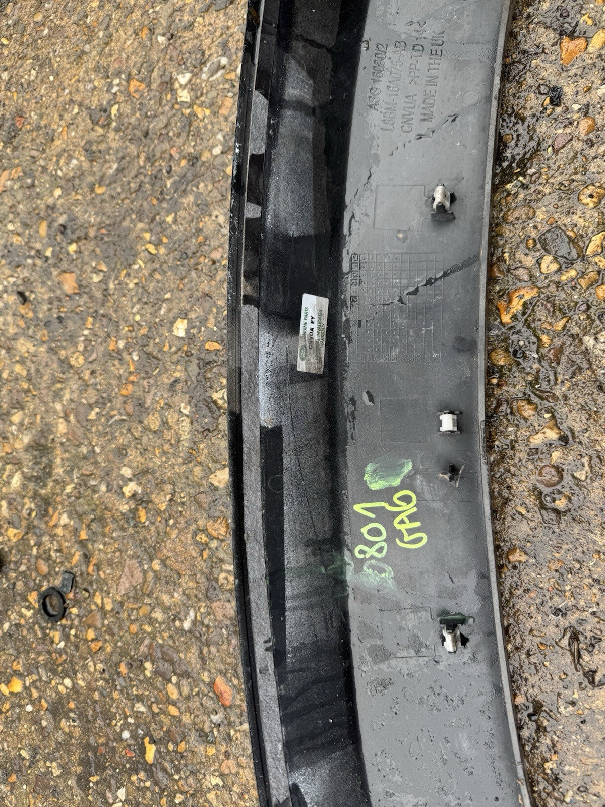 Genuine Land Rover Defender 110 Rear Left Wheel Arch Moulding - L8BM16A075AB