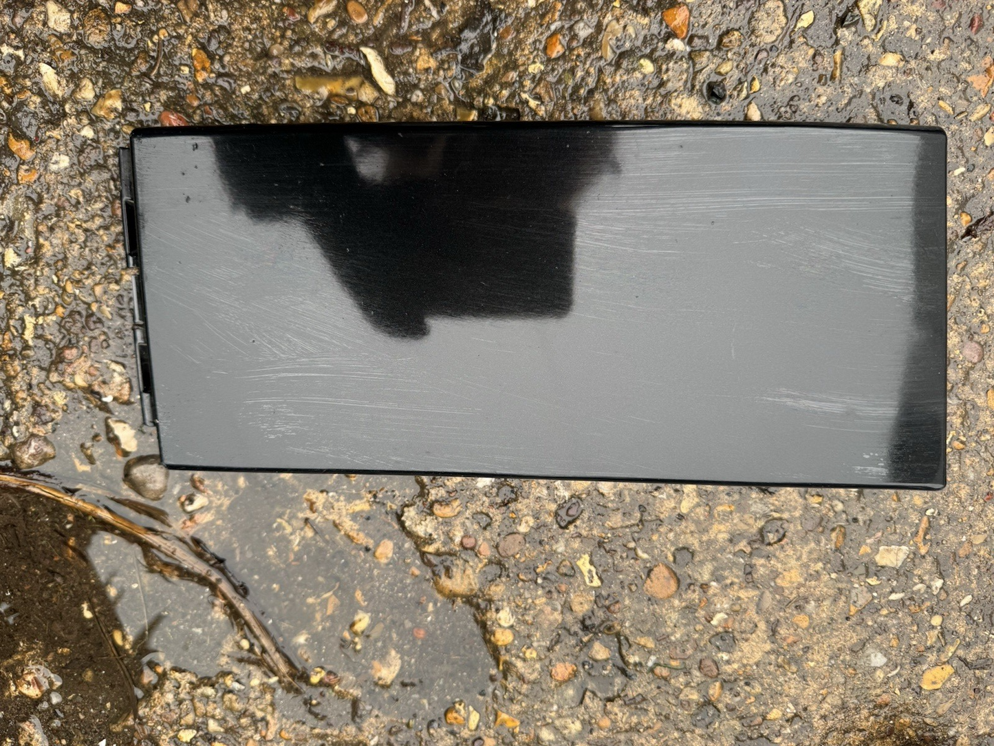 GENUINE LAND ROVER DEFENDER L663 FRONT RIGHT PANEL TRIM L8B2-17B875-A