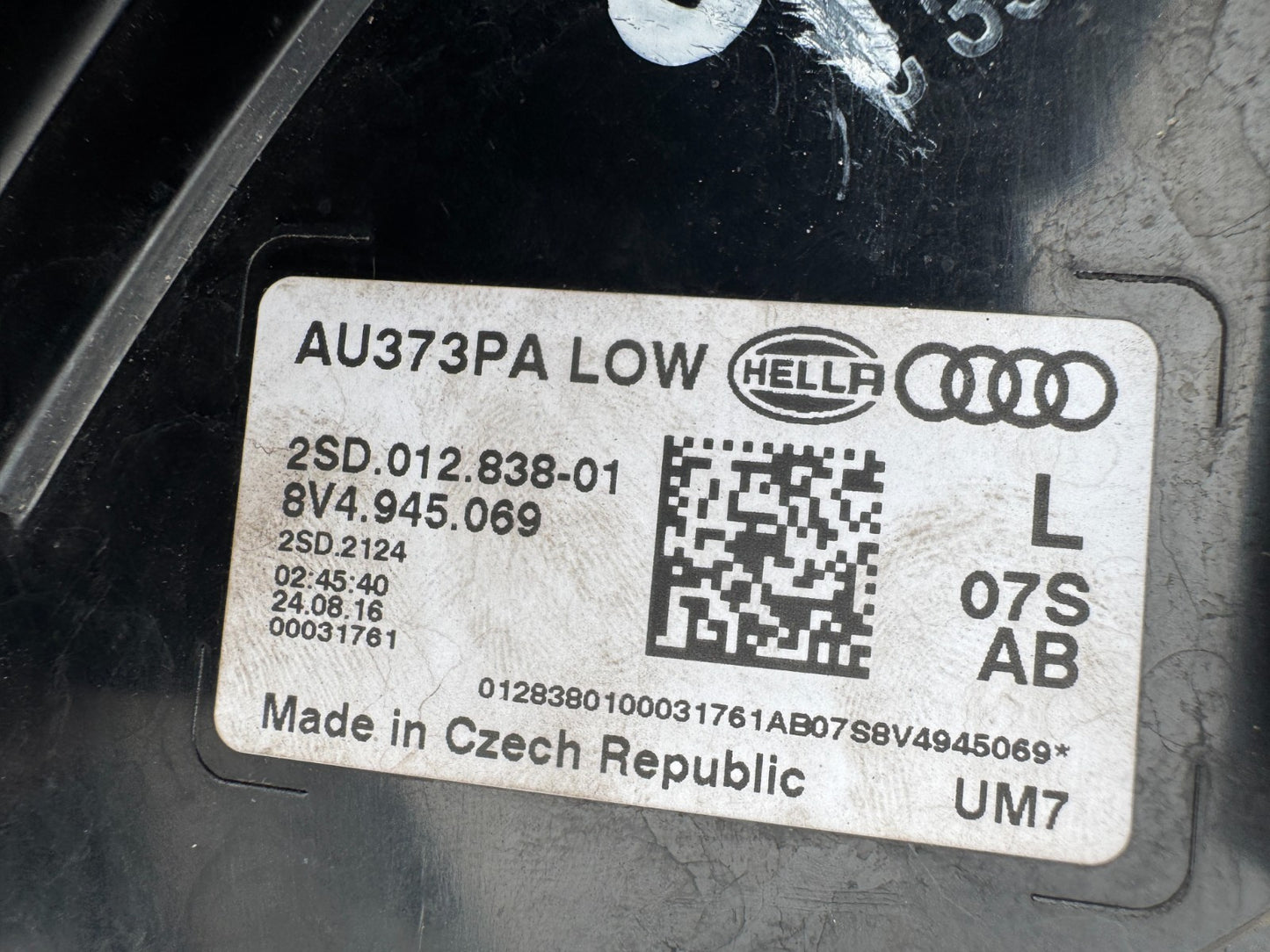 2016 AUDI A3 Mk3 Outer Left Rear Taillight Tail Light 8V4945069 Scratched Chippe