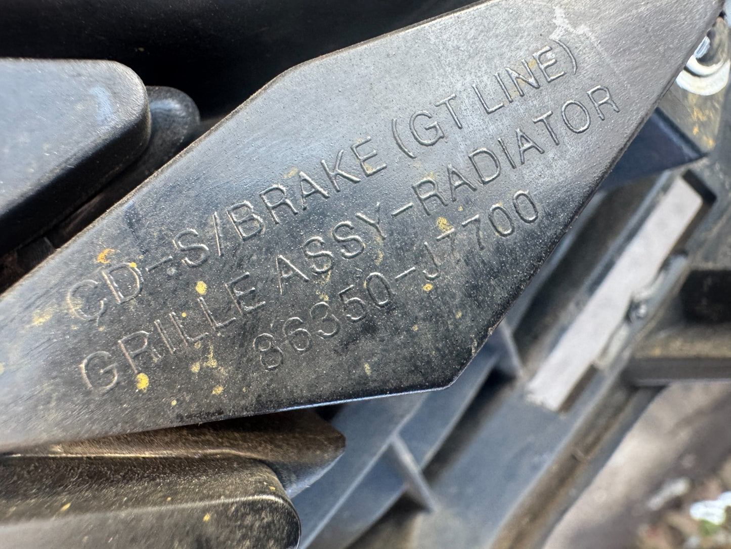 GENUINE KIA CEED 2018 2019 2020 2021 2022 2023 2024 FRONT GRILL P/N 86351-J7700