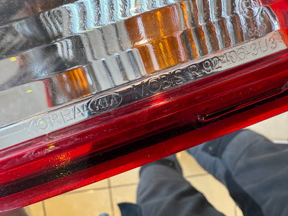 KIA Sportage 2014 Rear right rear bumper light 924063U3