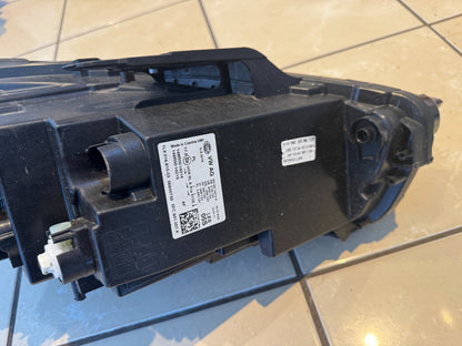 2025 SEAT CUPRA LEON LED FRONT LEFT HEADLIGHT 5FC941007K DAMAGED