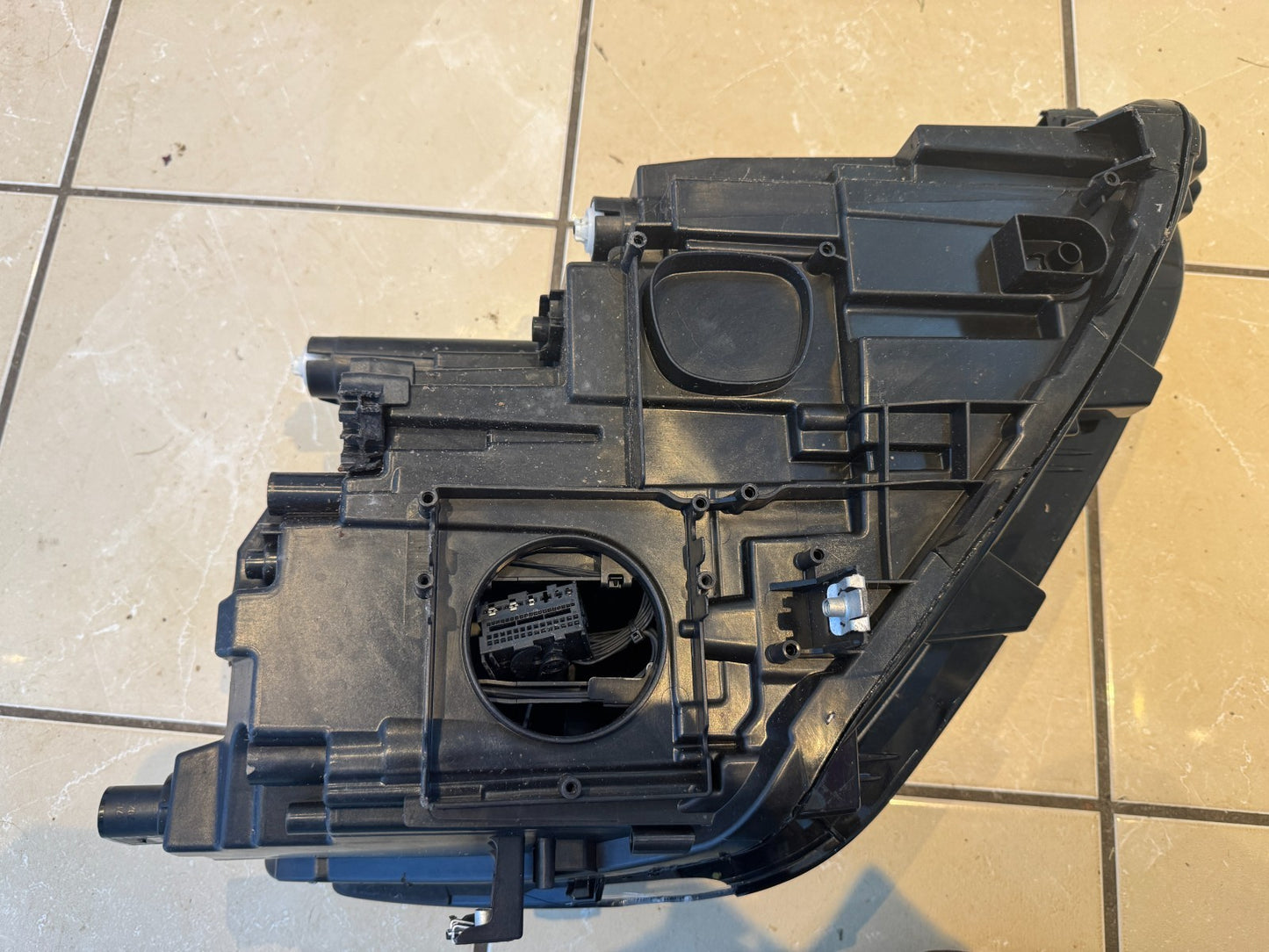 2025 SEAT CUPRA LEON LED FRONT LEFT HEADLIGHT 5FC941007K DAMAGED