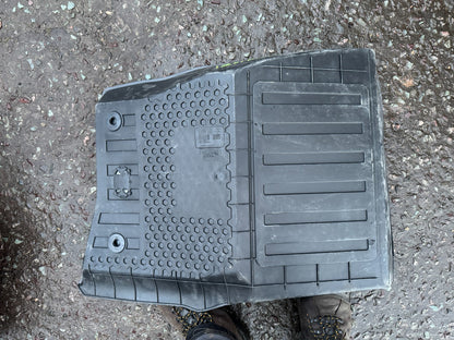 OEM Land Rover Defender L663 Floor Mat Front LEFT UK Rubber L8BM130A88 2019 on