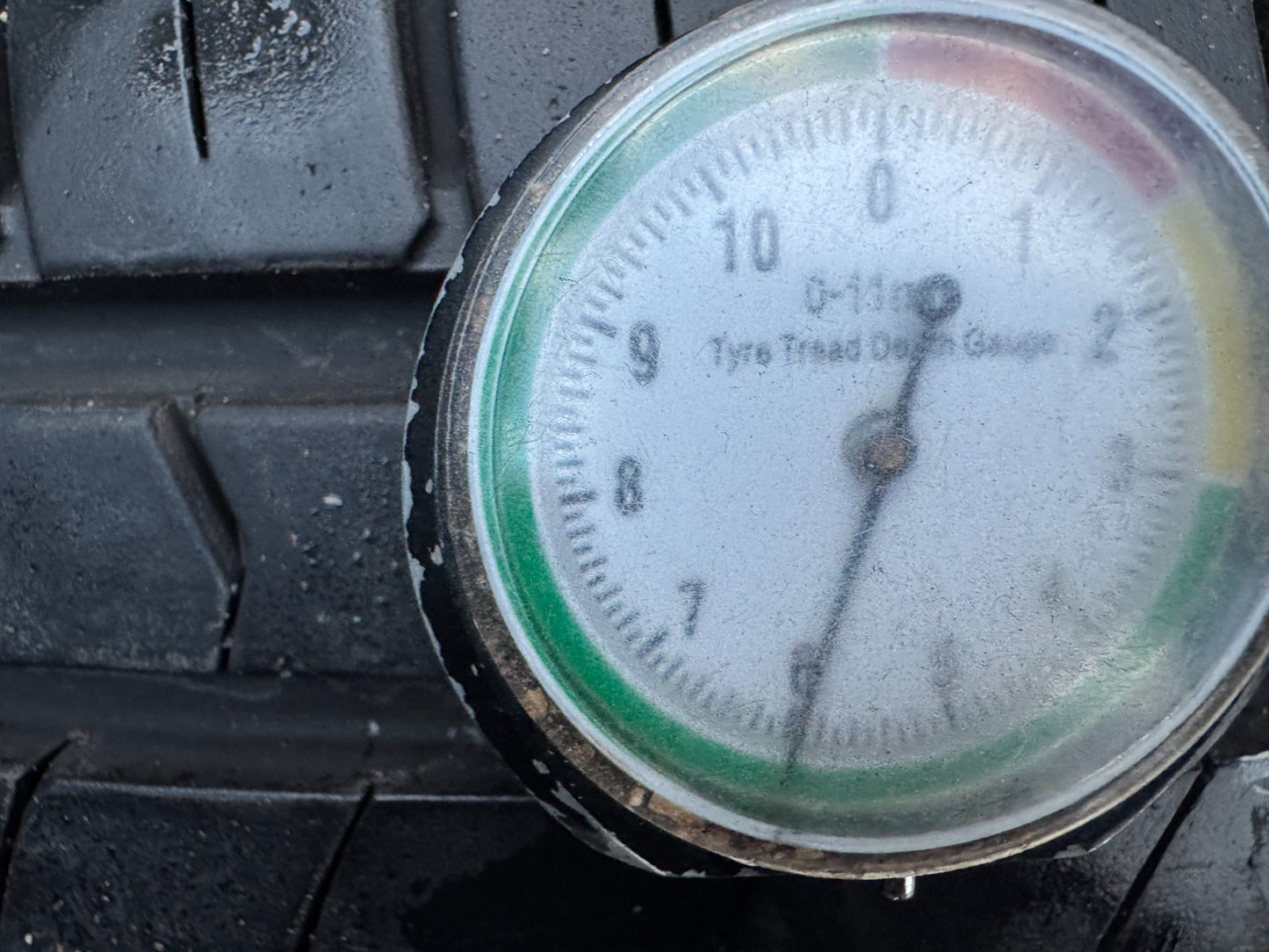 1x SETULA E-RACE RHO2 TYRE 6mm 165 60 15 81T