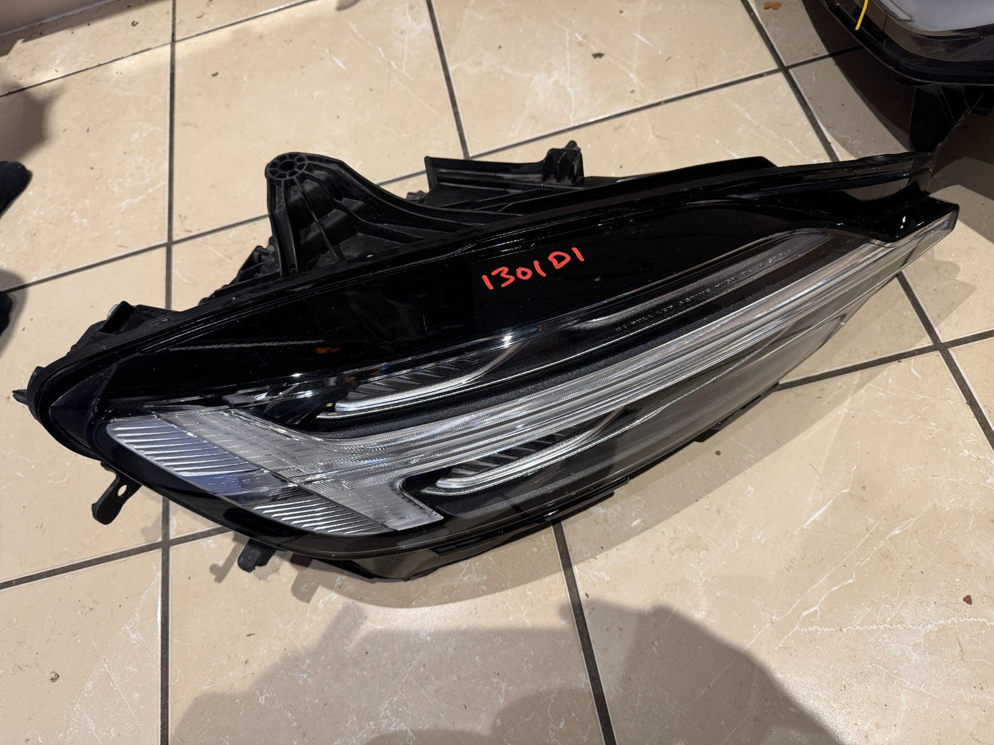 2022 Genuine Volvo S60/V60/CC60 FULL LED ACTIVE headlight RIGHT 32342539