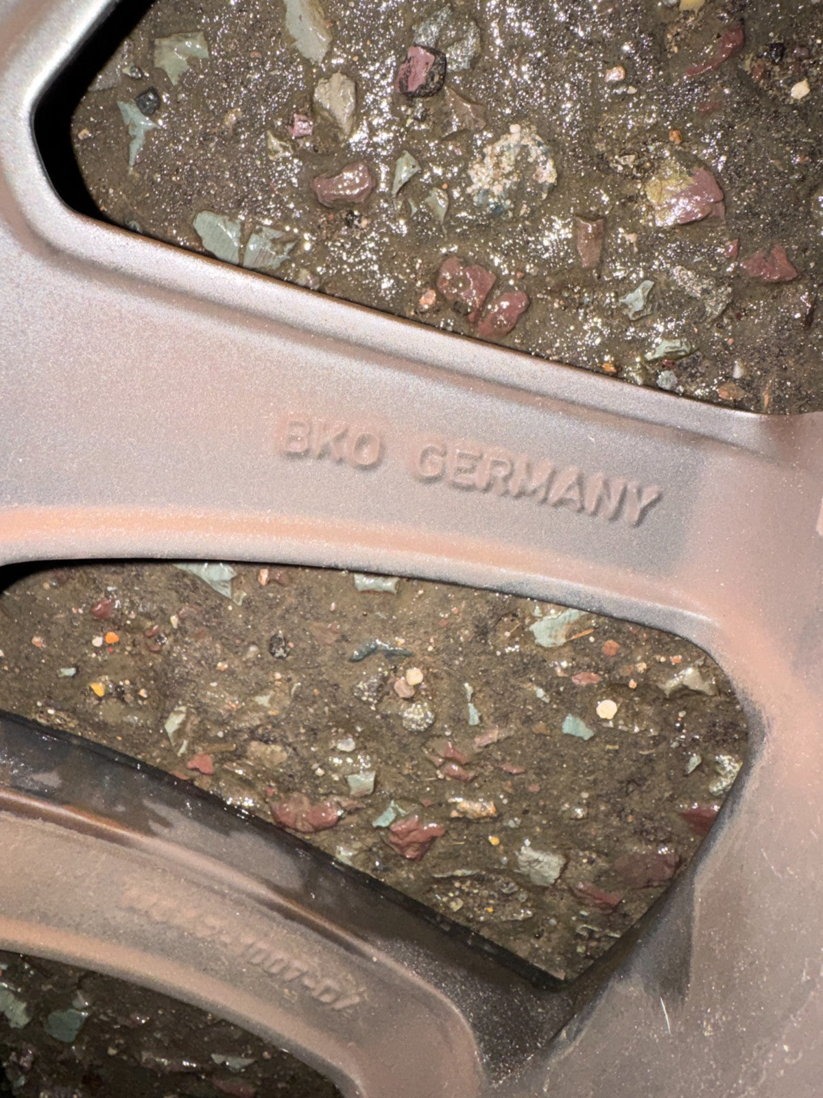 GENUINE RANGE ROVER VELAR L560 21" 8.5J ALLOY WHEEL L8A21007CA VERY GOOD