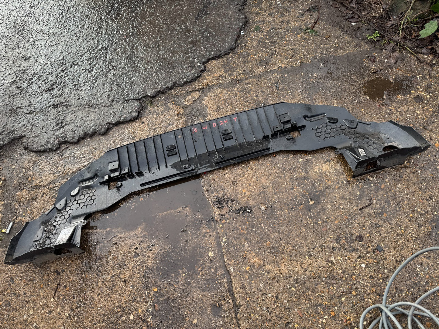 TRANSIT/TOURNEO CUSTOM 2023- Front Bumper Stiffener