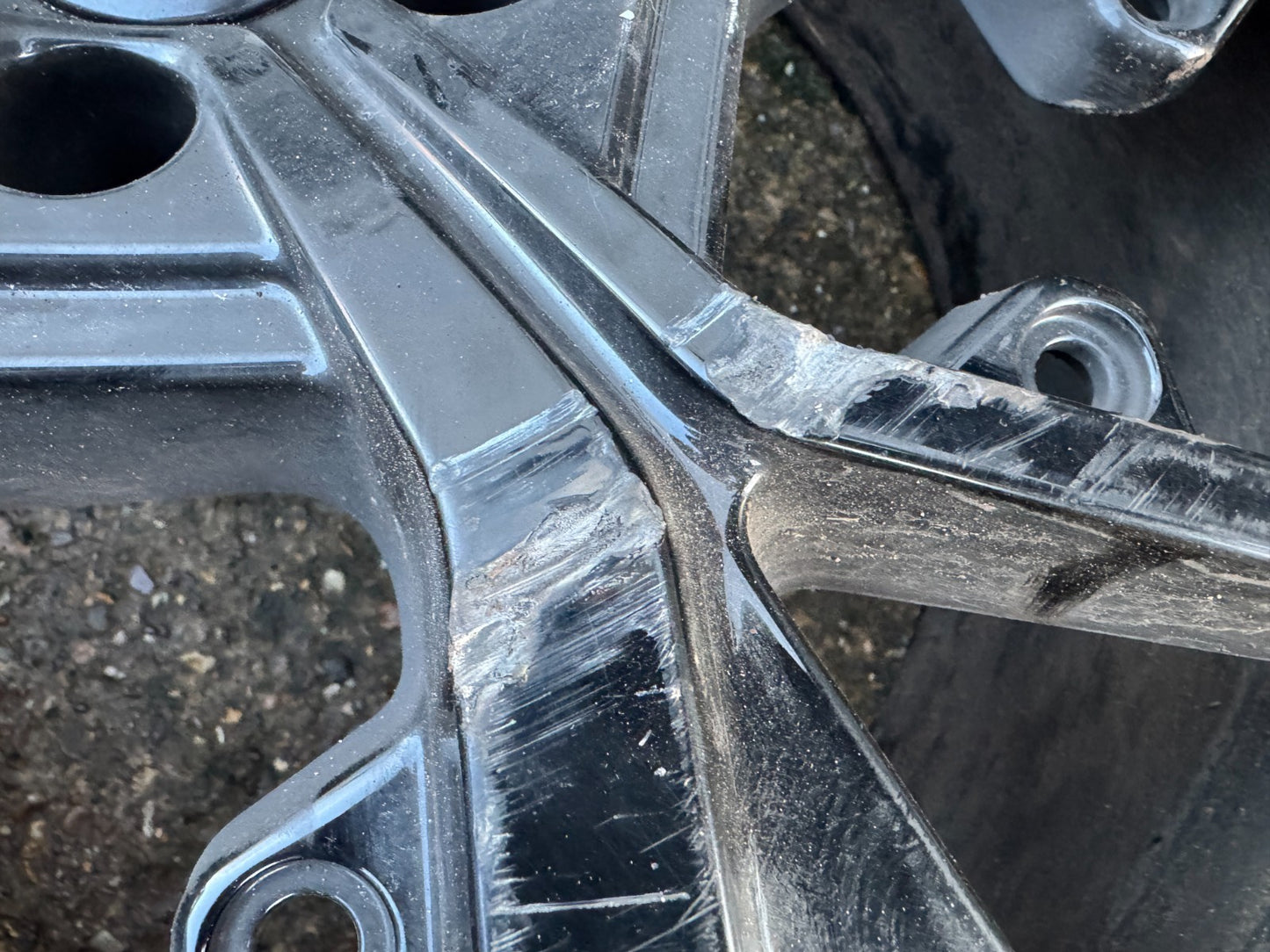 Vw Touareg R-Line 2024 MK3 FL Leeds 21" Alloy Wheel 760601025AJ