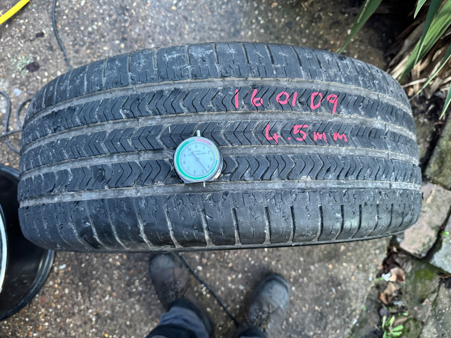 GOODYEAR EAGLE SPORT ALL SEASON 105V 245/50/20 *4.5MM* DOT 3022 245 50 20