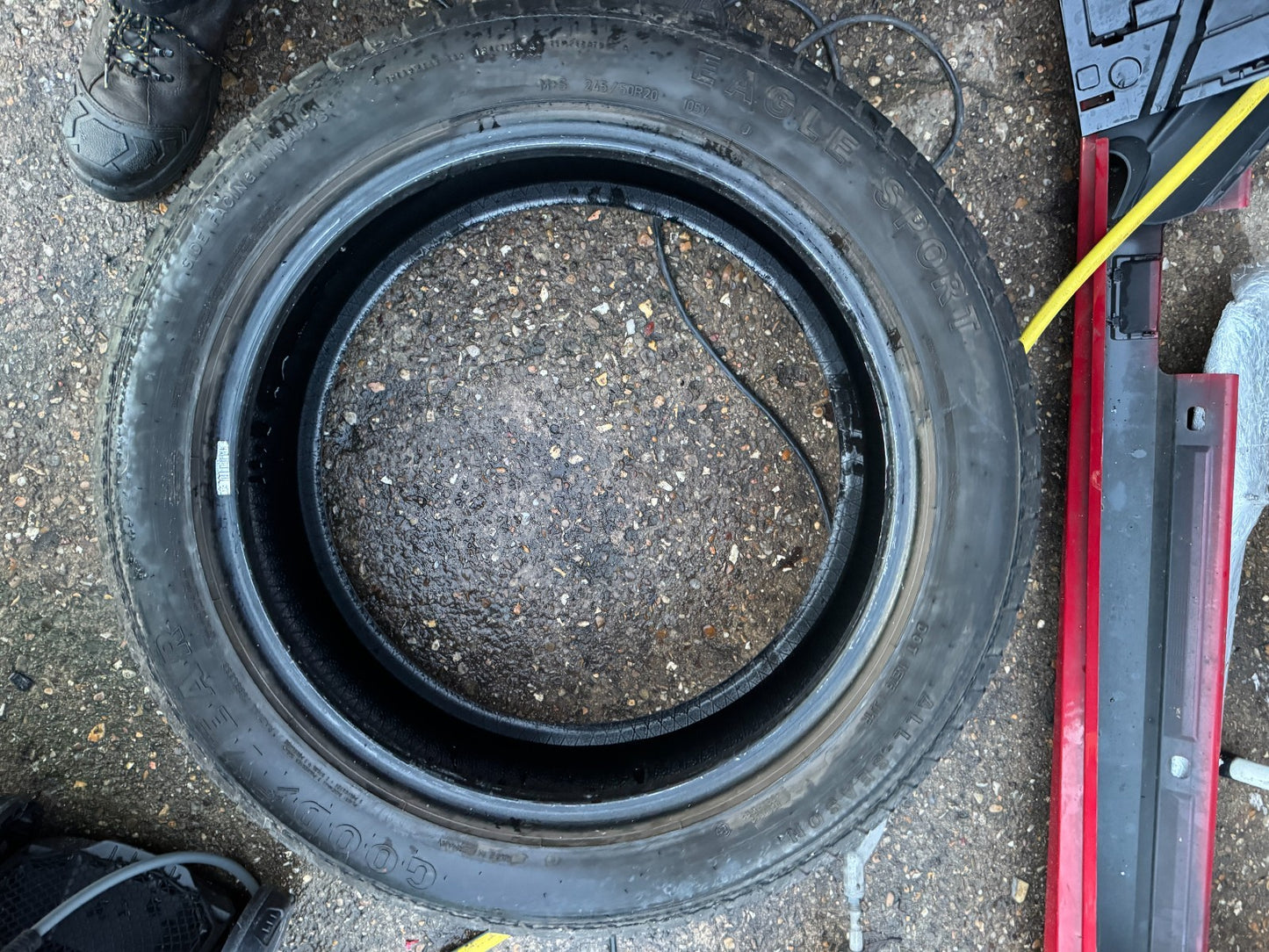 GOODYEAR EAGLE SPORT ALL SEASON 105V 245/50/20 *4.5MM* DOT 3022 245 50 20