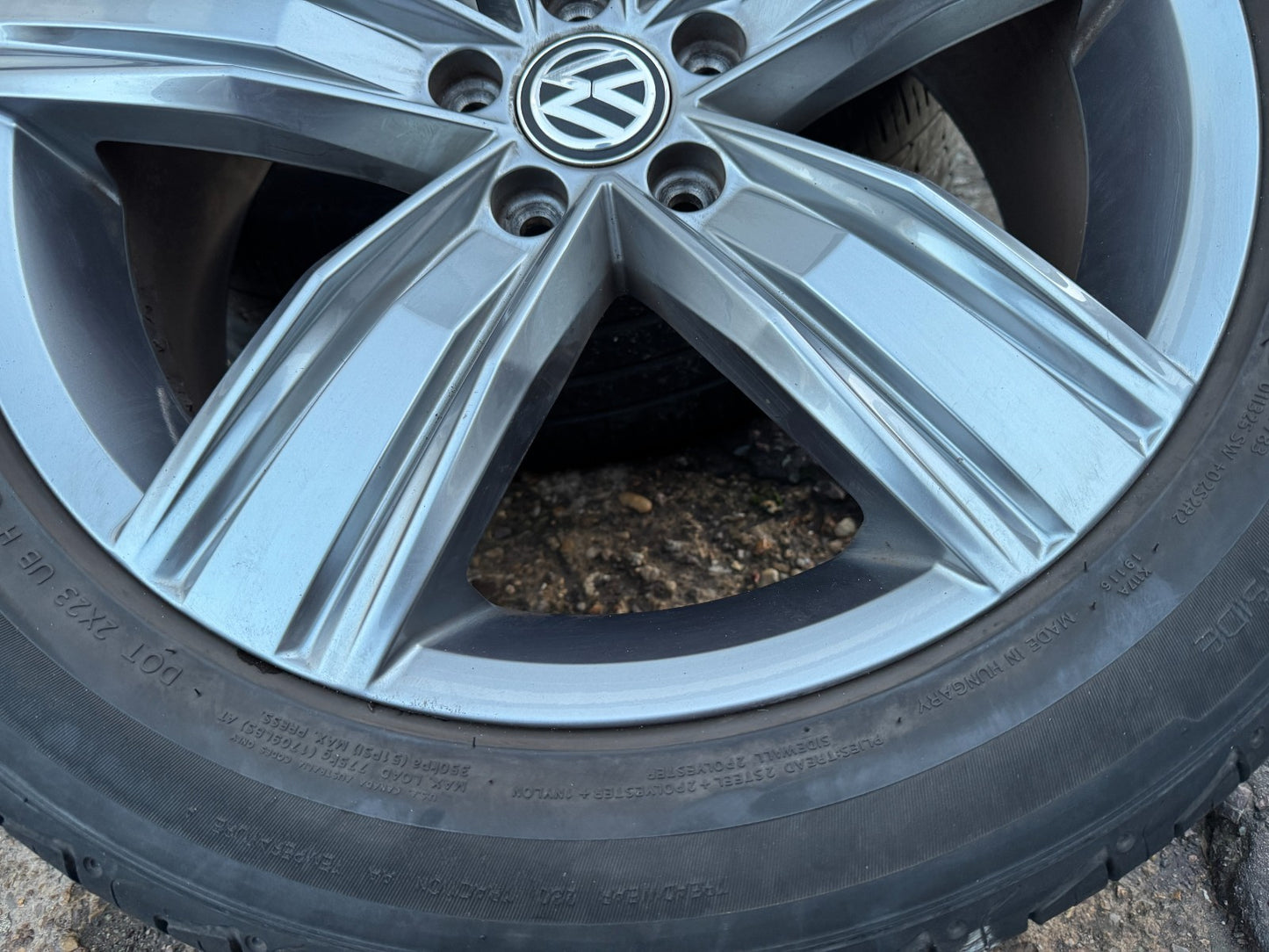 VW TIGUAN ALLSPACE 19 INCH VICTORIA ALLOY WHEEL FITS 2018 TO 2025 5NN601025C