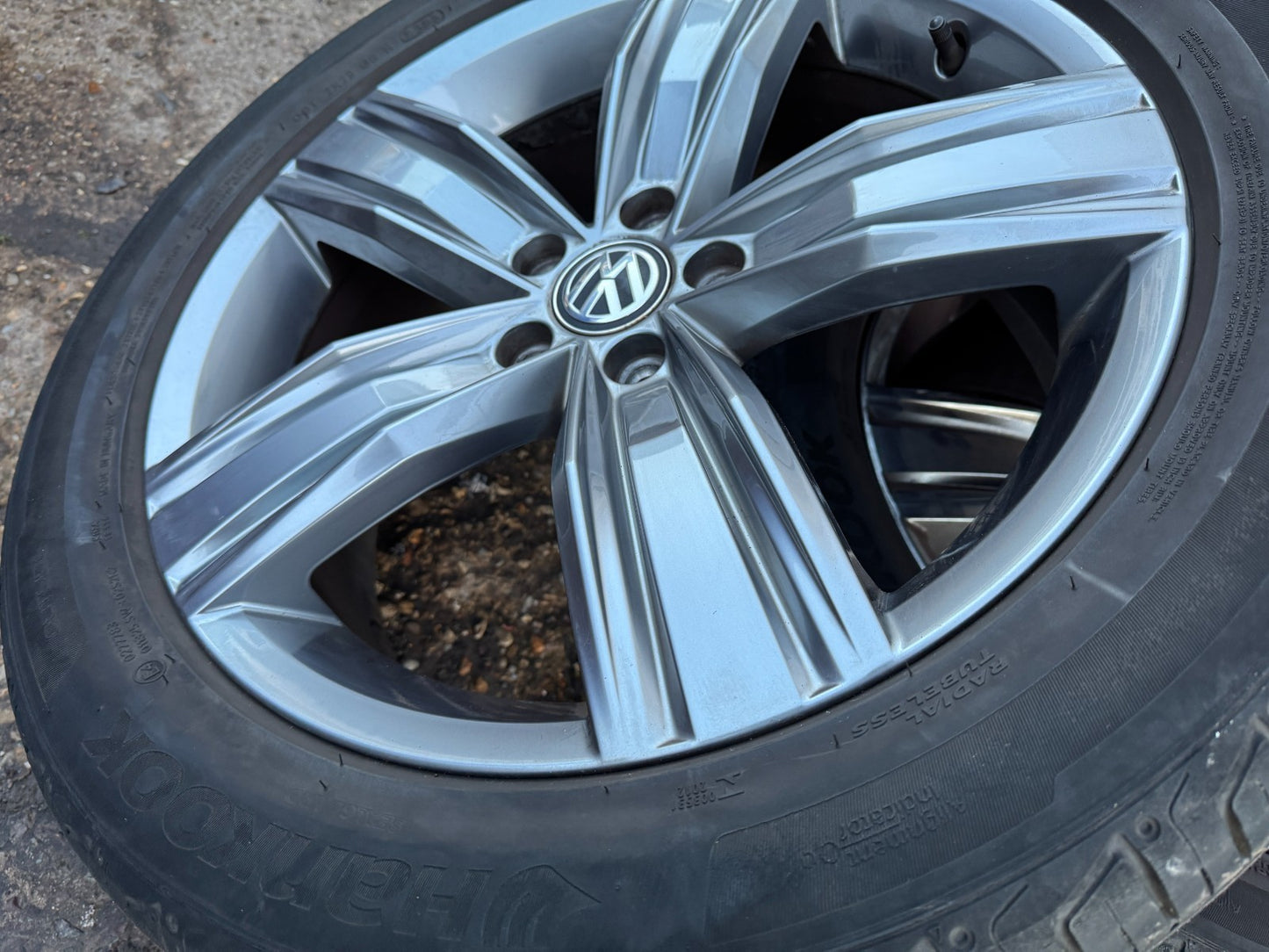 VW TIGUAN ALLSPACE 19 INCH VICTORIA ALLOY WHEEL FITS 2018 TO 2025 5NN601025C
