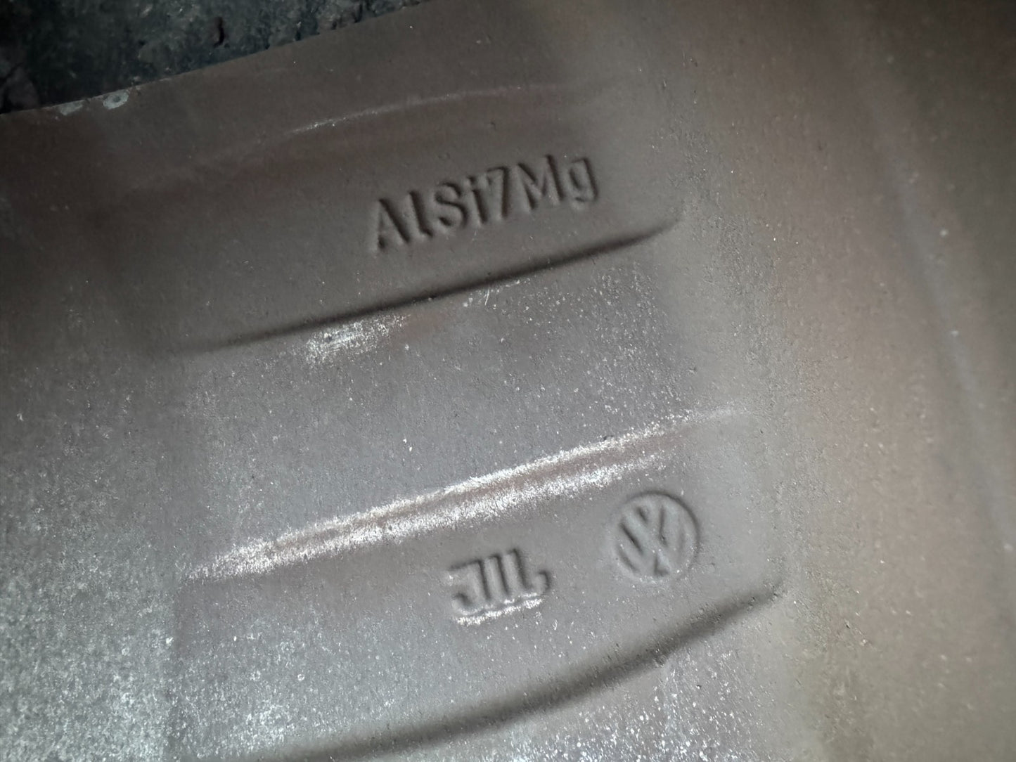 VW TIGUAN ALLSPACE 19 INCH VICTORIA ALLOY WHEEL FITS 2018 TO 2025 5NN601025C