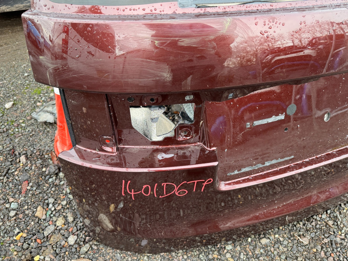 2025 LAND ROVER DISCOVERY 5 L462 BOOT LID TAILGATE SEDONA RED