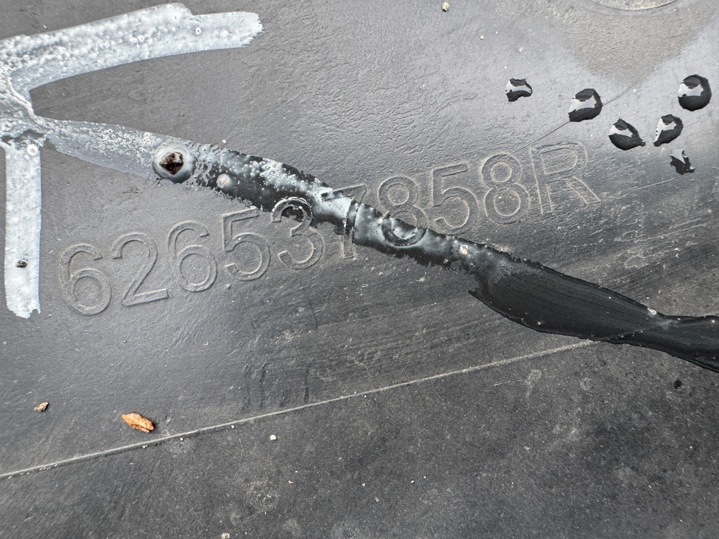 626537858R 2023 Renault Austral engine underbody undertray