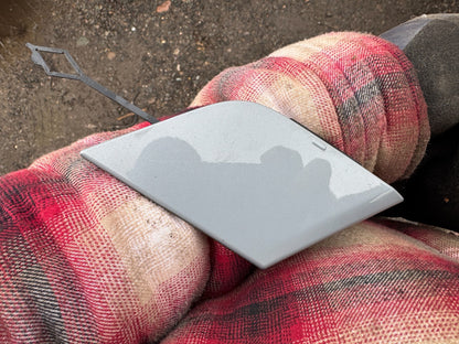 BMW I4 G26 E-DRIVE 40 M SPORT REAR TOW EYE COVER 8078584 GENUINE 2022 GREY