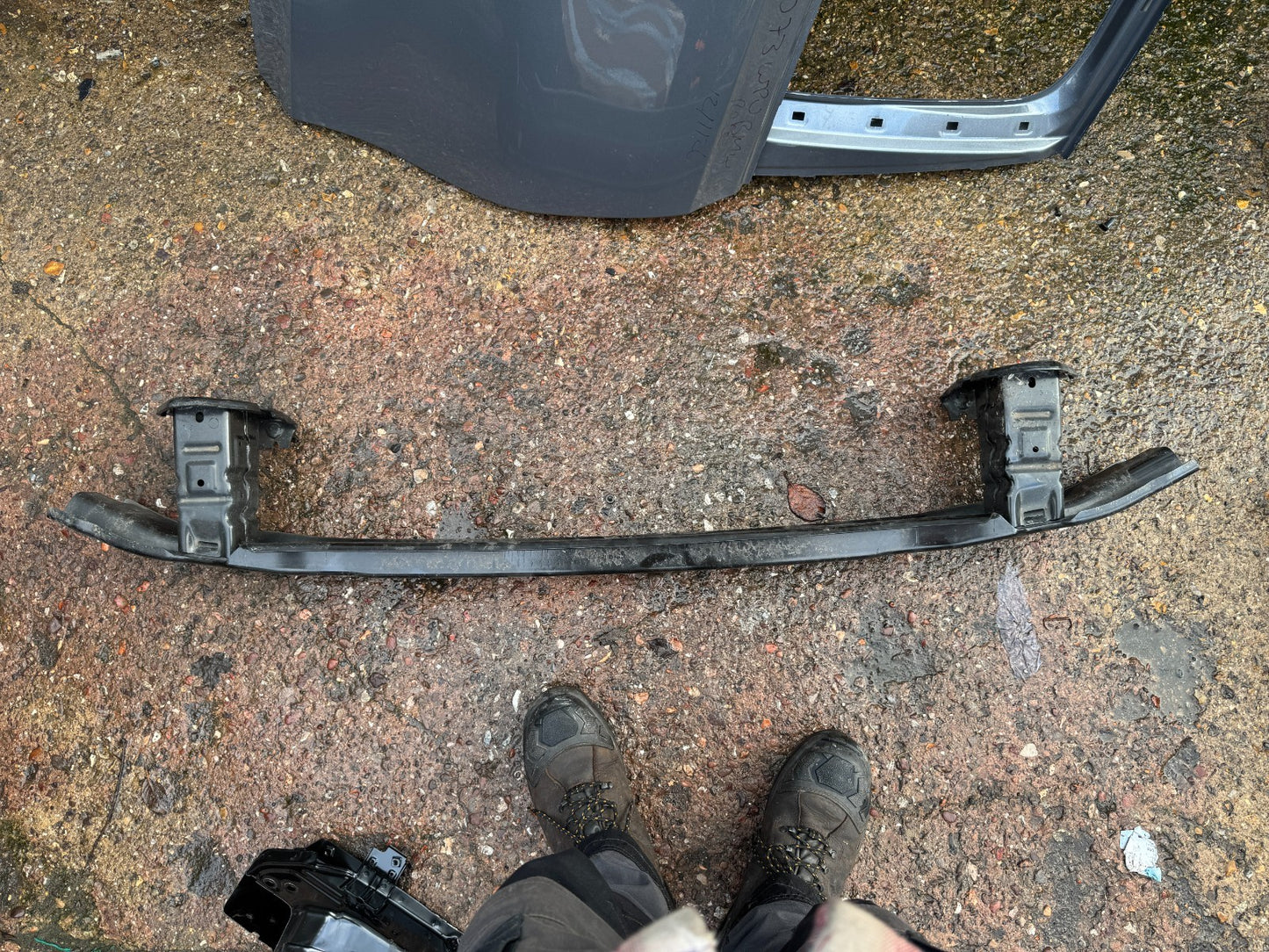 BMW 4 i4 G22 G23 G26 2020-ON REAR BUMPER REINFORCER CRASH BAR 10119013