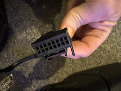 2025 AUDI Q4 E-TRON RIGHT WING DOOR MIRROR GREY POWER FOLD  89C857502F Damaged