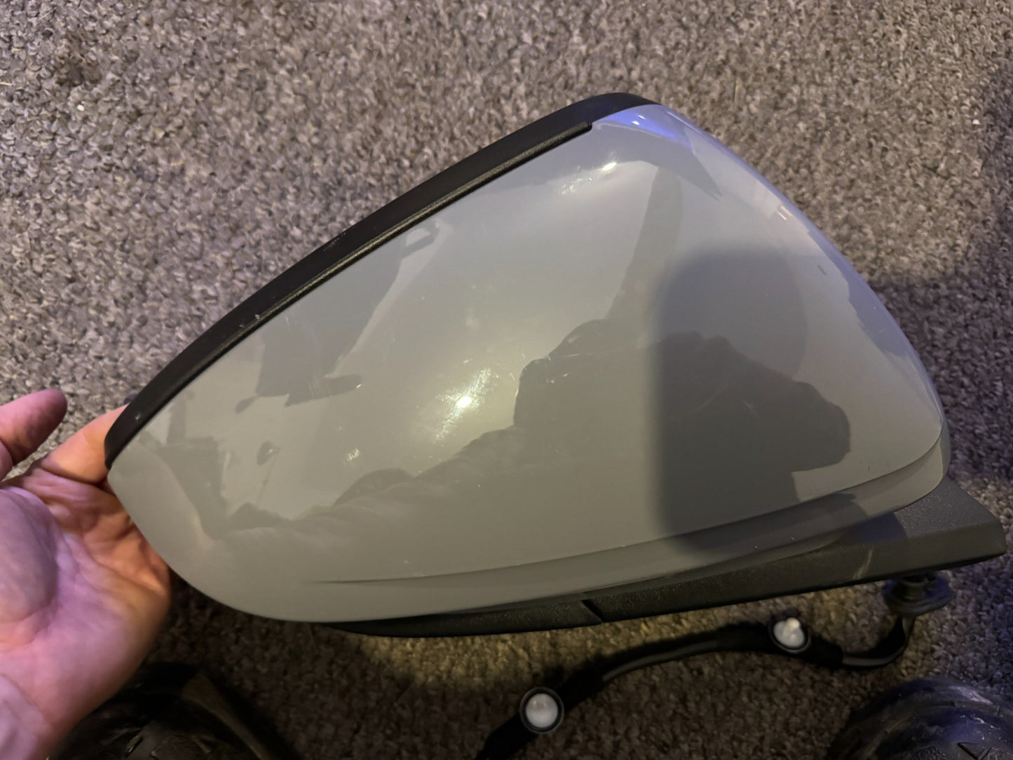 2025 AUDI Q4 E-TRON RIGHT WING DOOR MIRROR GREY POWER FOLD  89C857502F Damaged