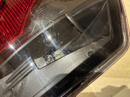 Rear Left Lamp Renault Austral 22- 265850172R