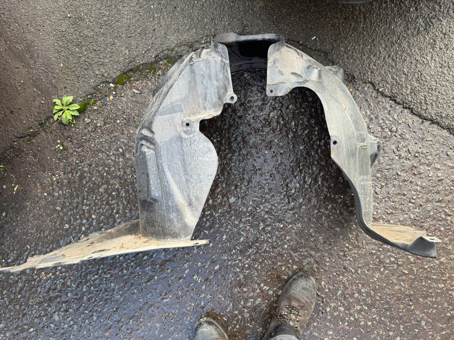 MINI F60 Front Right Wheel Housing Cover Splash Guard 14912344 51717386956