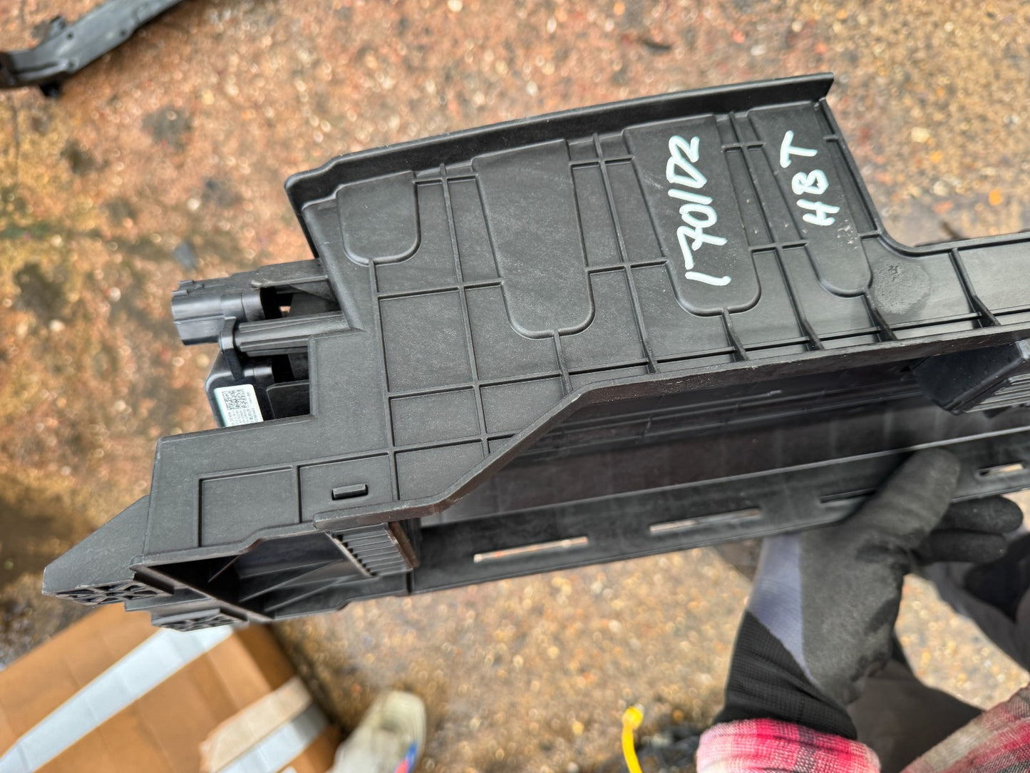 HYUNDAI KONA SX2 Radiator Active Air Intake Channel HF869-69100