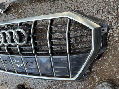 AUDI Q3 S-LINE 2018-2023 GENUINE FRONT BUMPER GRILLE DAMAGED 83A853651B