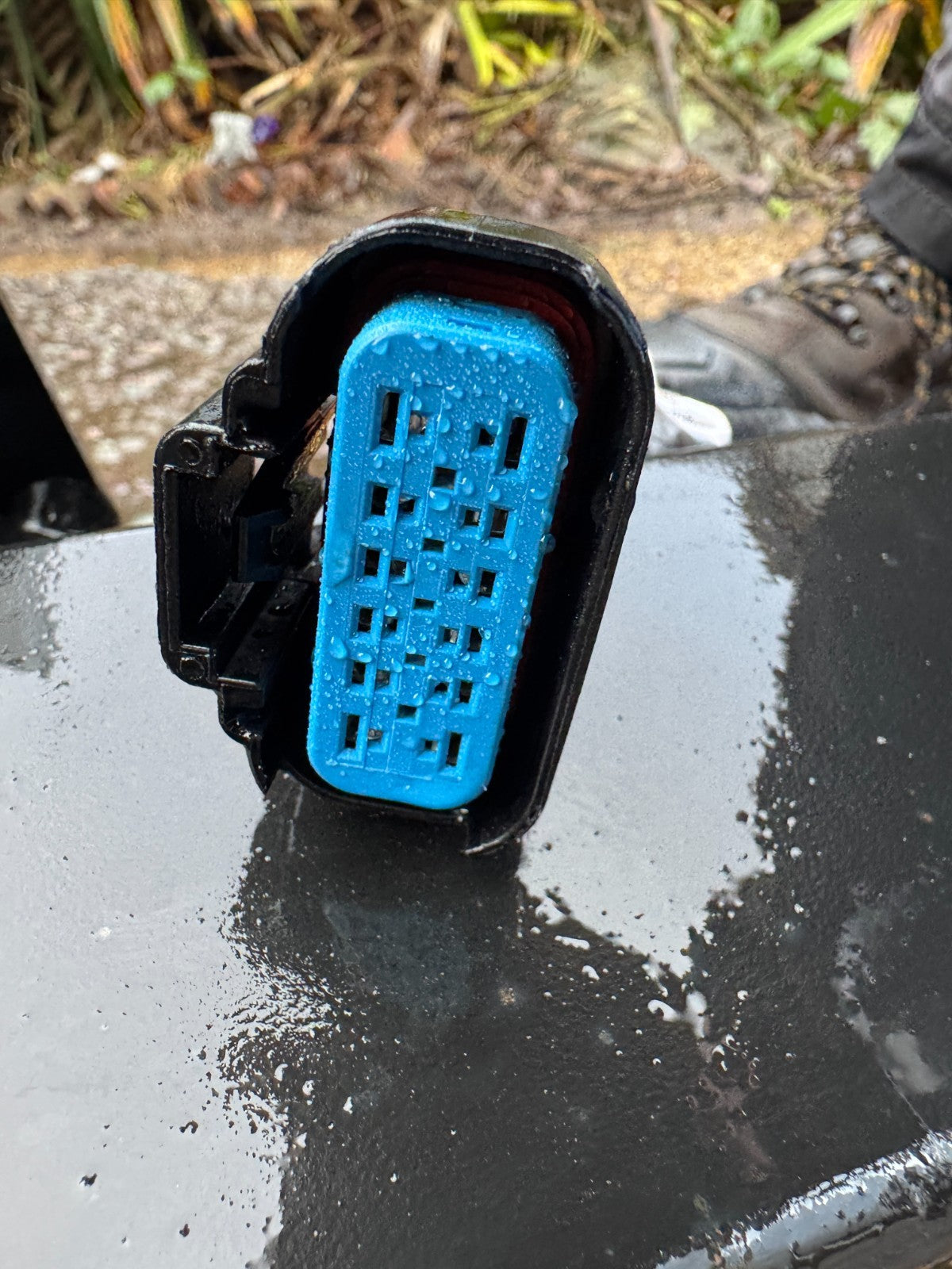 2023 LAND ROVER DISCOVERY 5 REAR ELECTRIC TOW BAR A50-X P/N MY4M-17K817-BB