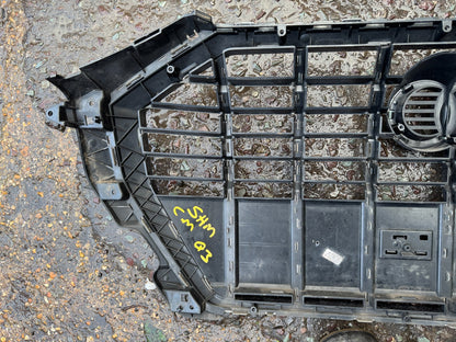 AUDI Q3 S-LINE 2018-2023 GENUINE FRONT BUMPER GRILLE DAMAGED 83A853651B