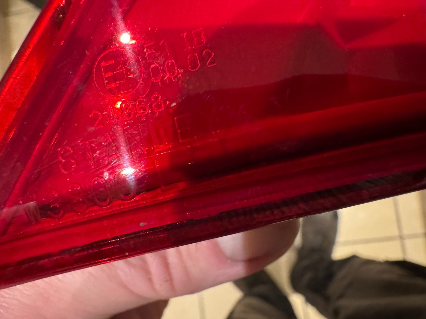 Rear Left Bumper Reflector for Honda CR-V 2017 to 2022 no fog light Genuine