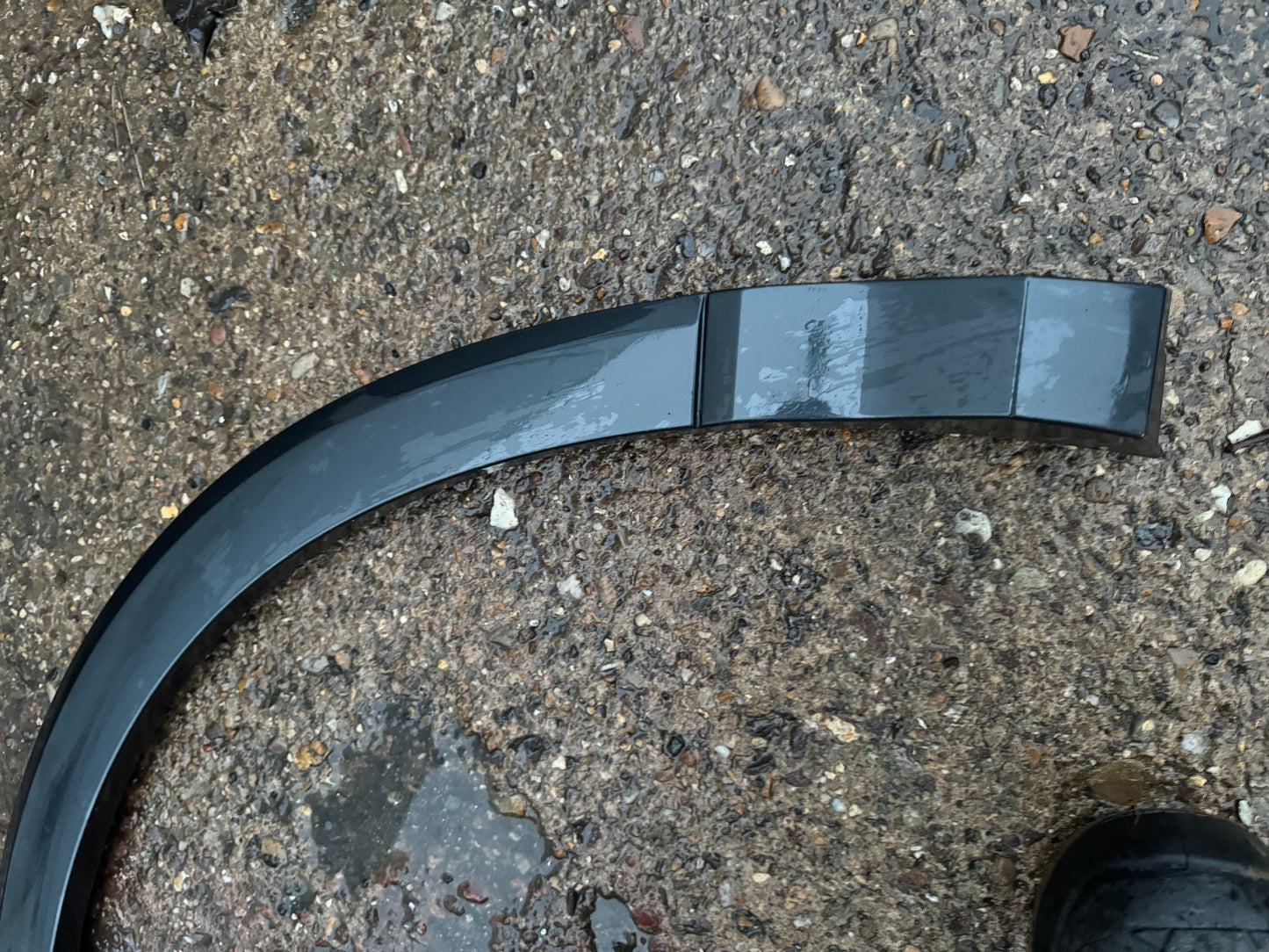 AUDI Q4 e-tron Sportback F4N Rear Right Fender Arch Trim 89A853818E 2025
