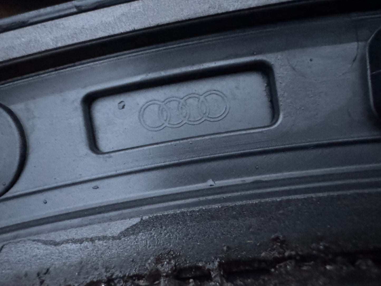 AUDI Q4 e-tron Sportback F4N Rear Right Fender Arch Trim 89A853818E 2025