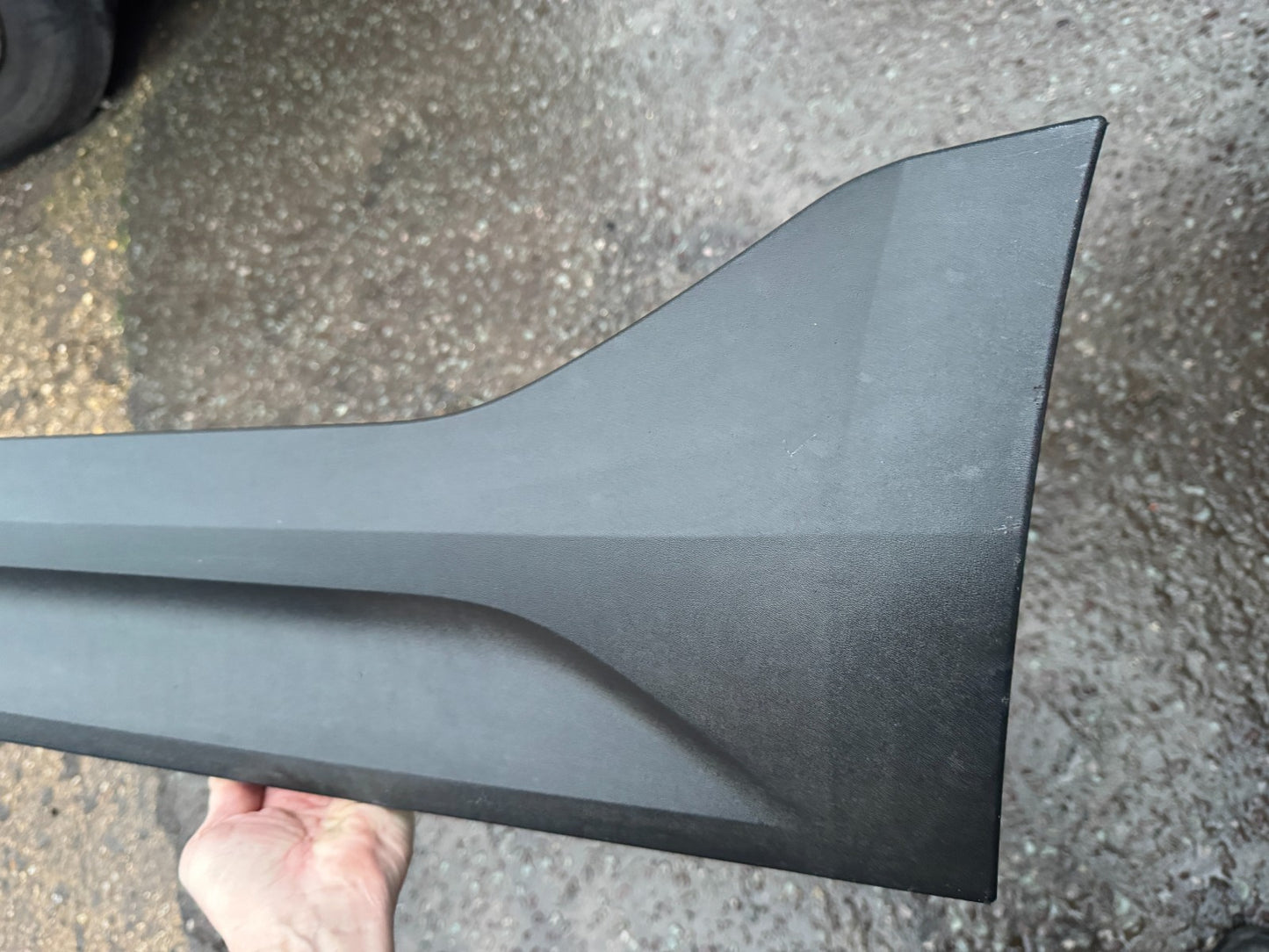 2023 VOLVO XC40 DOOR MOULDING 17 ON TRIM REAR LEFT GENUINE 31448318