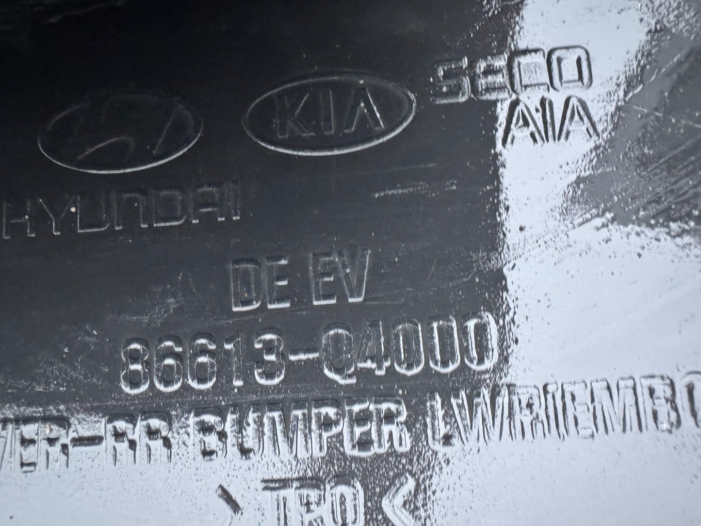 GENUINE HYUNDAI KONA HYBRID 2021-2023 REAR BUMPER LOWER SECTION 86613-Q4000