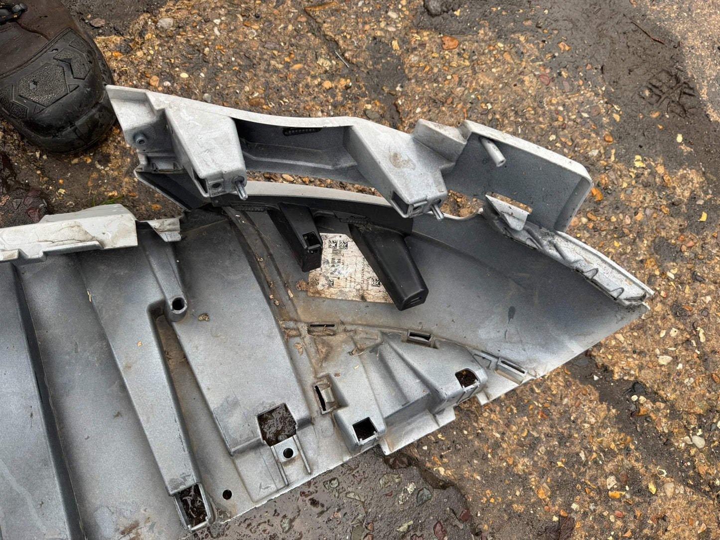 Range Rover Sport L461 Front Bumper Lower Section 2022 ON N9X2-17F775-B Genuine