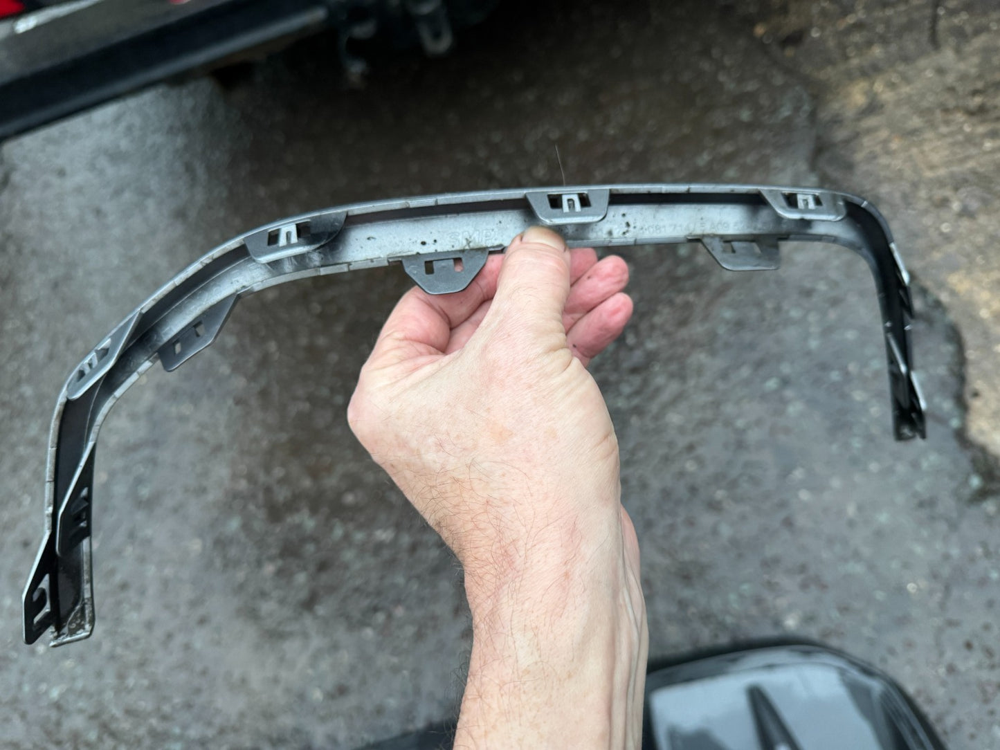 GENUINE BMW i4 G26 M SPORT REAR RIGHT SIDE TRIM 8081714