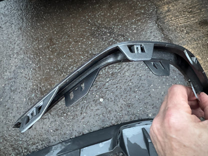 GENUINE BMW i4 G26 M SPORT REAR RIGHT SIDE TRIM 8081714