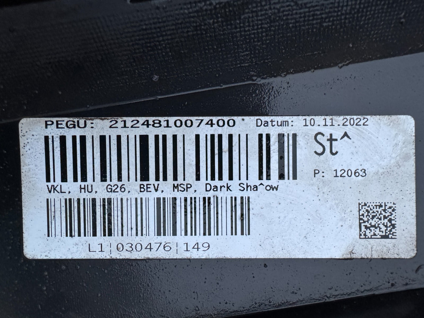 BMW G26 2023 MSPORT REAR BUMPER DIFFUSER IN DARK SHADOW 8096492