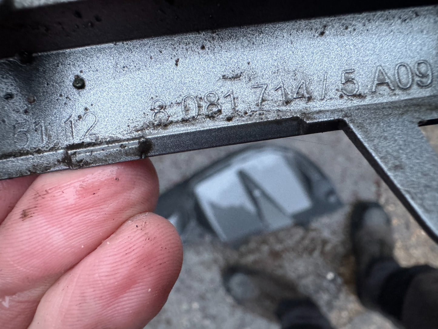 GENUINE BMW i4 G26 M SPORT REAR RIGHT SIDE TRIM 8081714