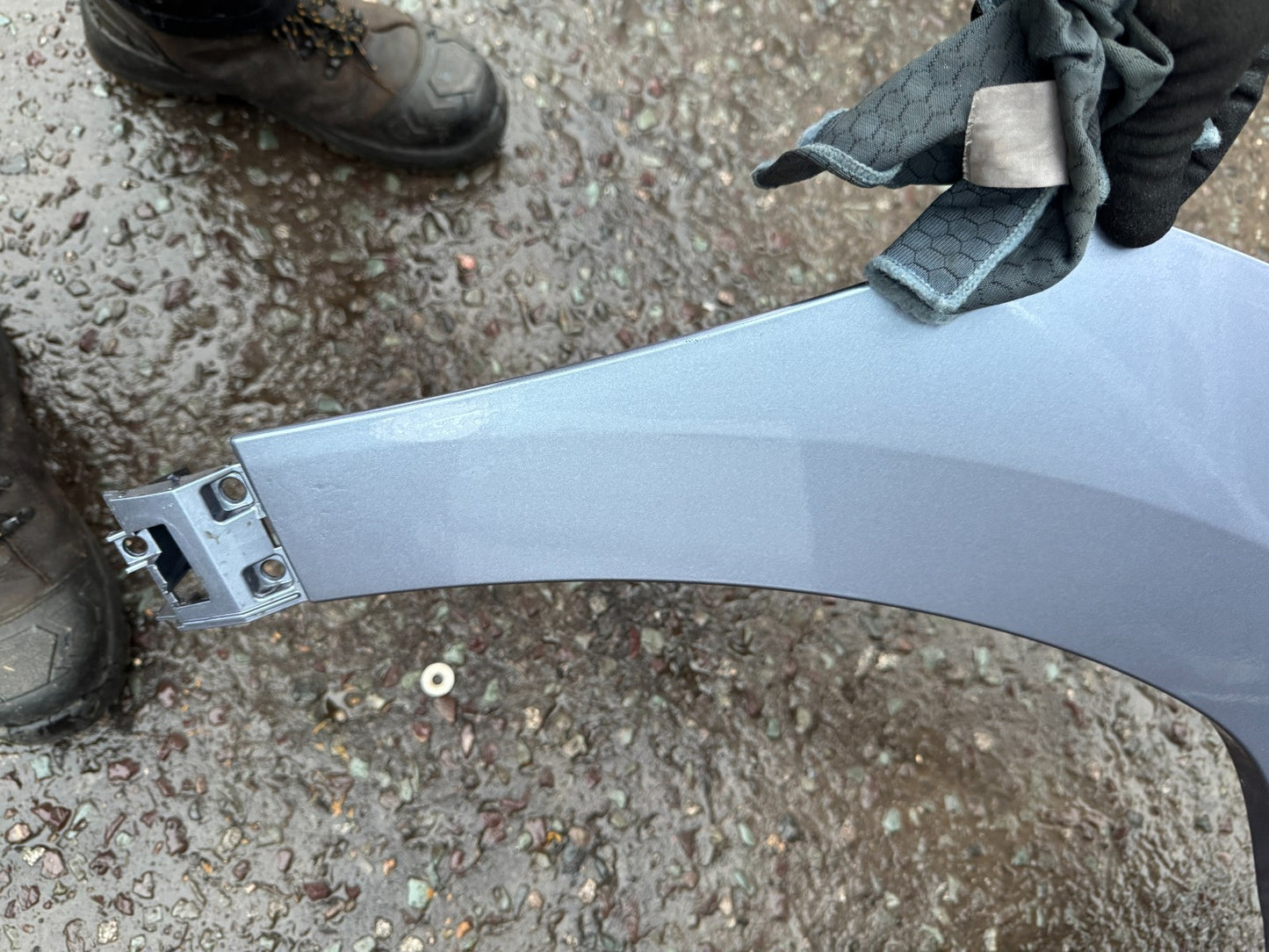 Hyundai Kona II SX2 2023 Front Right wing fender trim molding 87712HF010